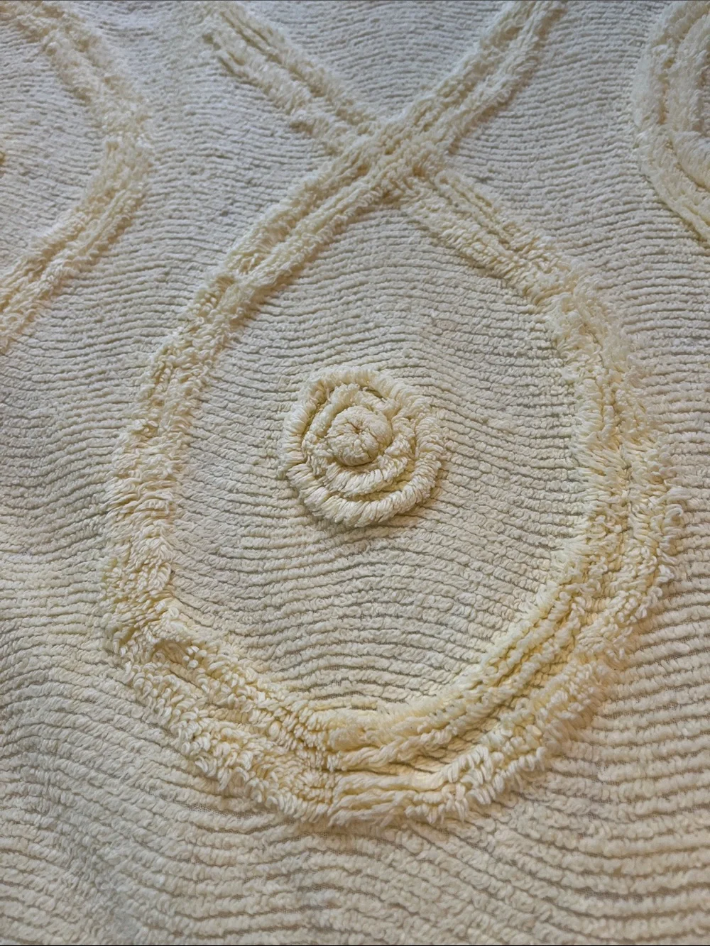 Light yellow butter Chenille Decorative Throw with Raised Rosette Pattern